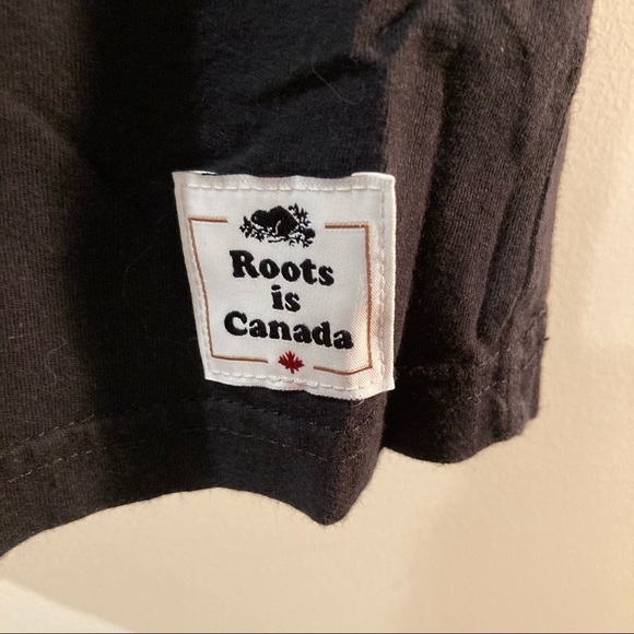 ROOTS Sz L NICE T-Shirt Short Sleeve Tee Made in Canada - Picture 2 of 5